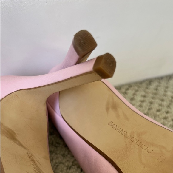 Banana Republic Light Pink Heels - Picture 6 of 7